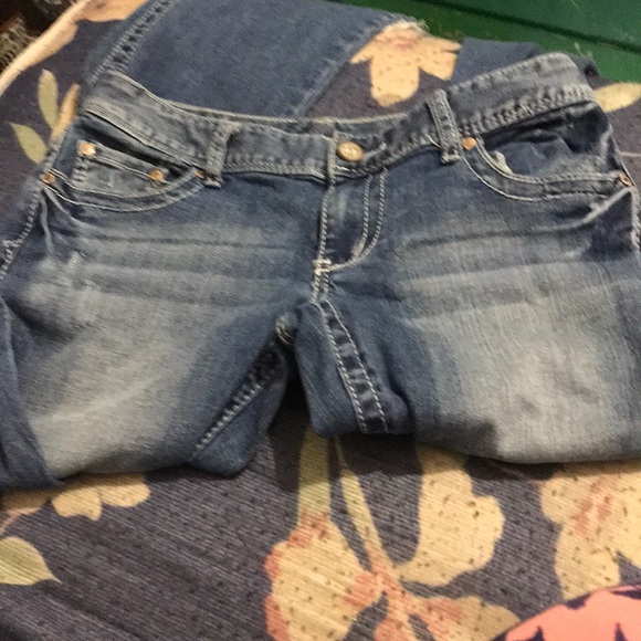 Jeans - Picture 3 of 4